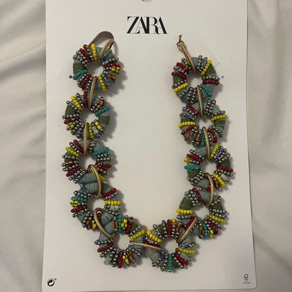 Zara brand new Necklace with the tag 🏷️ - Picture 3 of 6